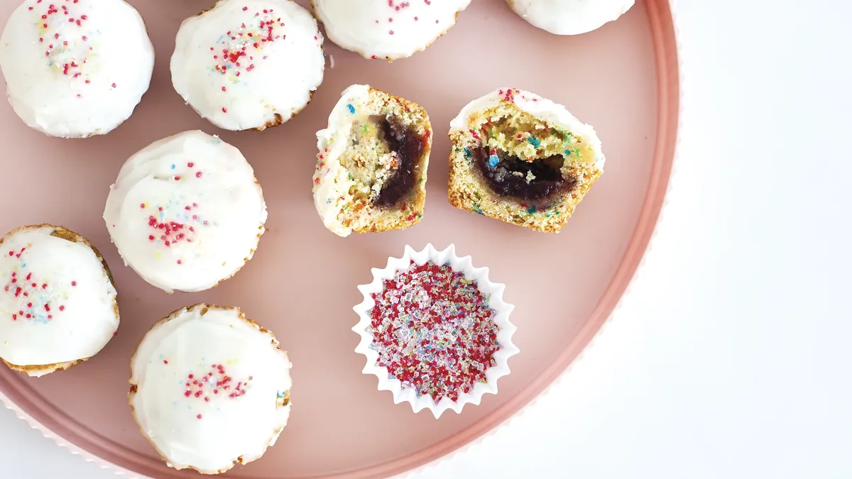 betty crocker Frosted Strawberry Tart Cookie Cups