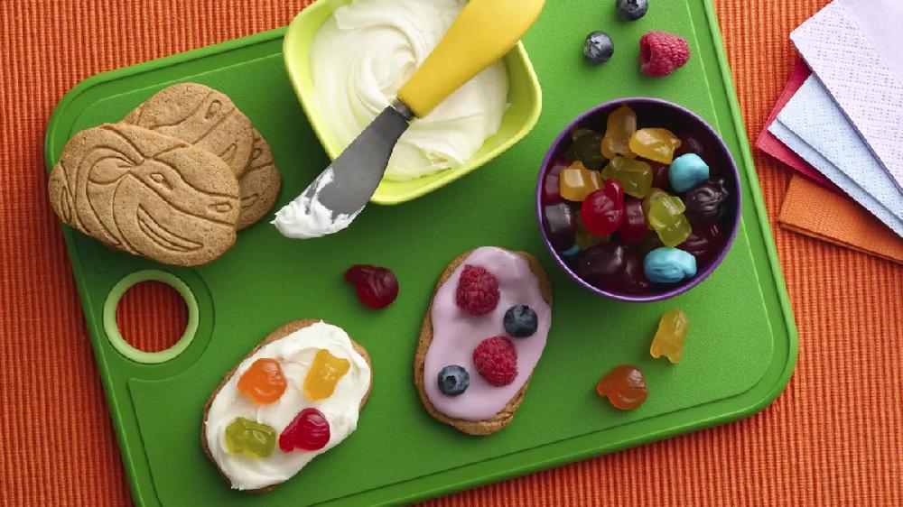 betty crocker Fruit Pizza Turtle Crisps