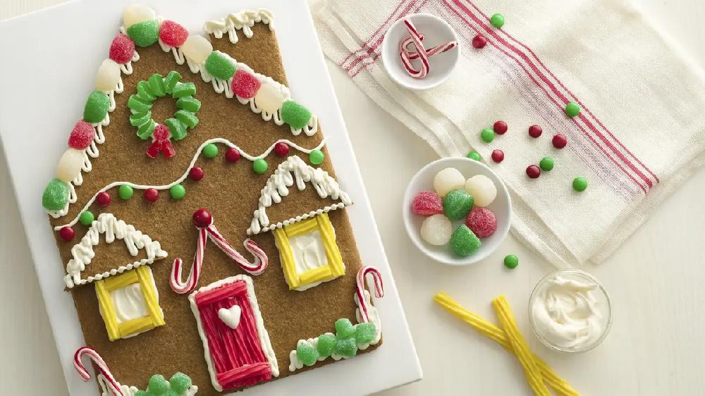 betty crocker Giant Gingerbread House Cookie