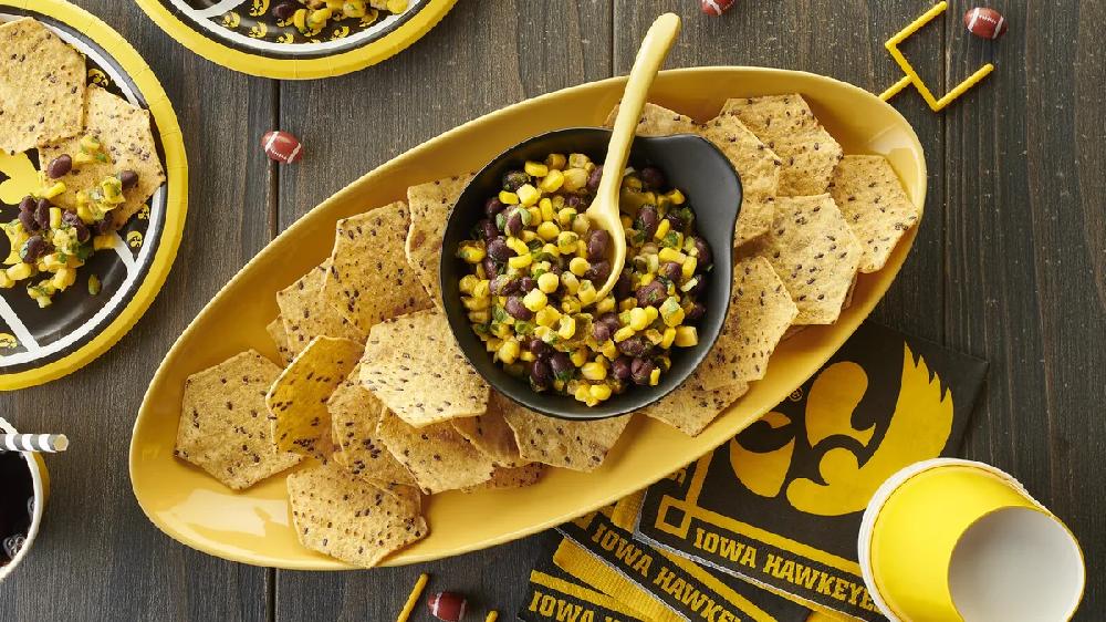 betty crocker Iowa Hawkeyes Black and Gold Salsa