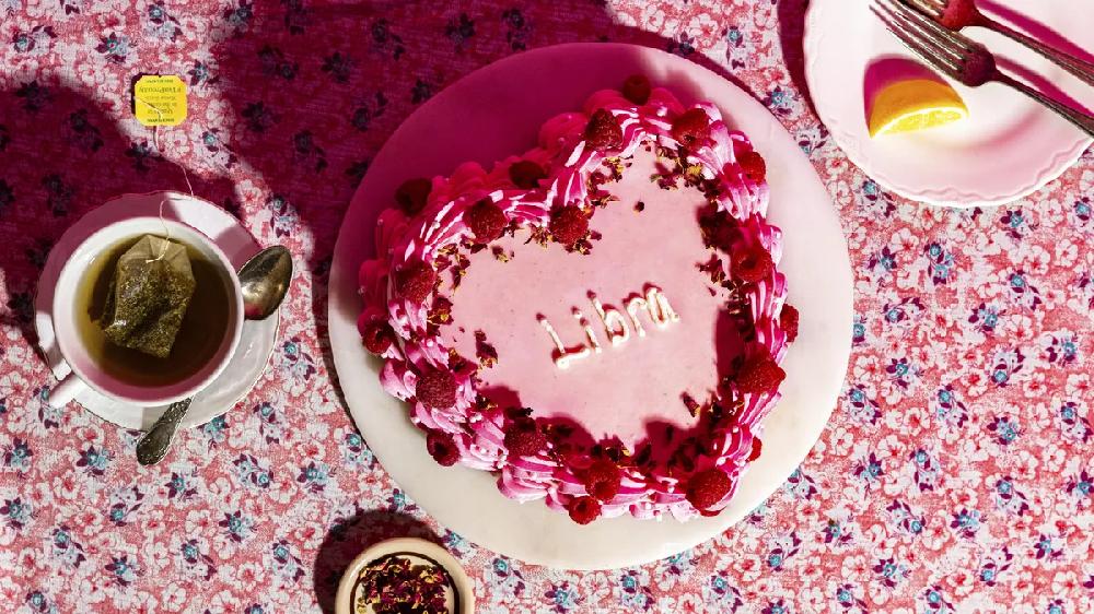 betty crocker Libra Raspberry Rose Cake