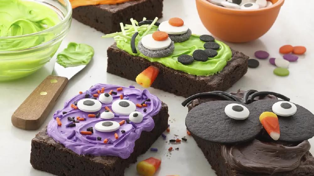 betty crocker Make-Your-Own Halloween Brownies