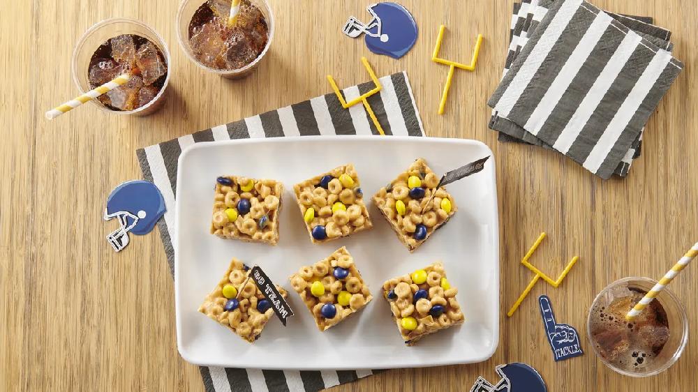 betty crocker No-Bake Team Spirit Cereal Bars