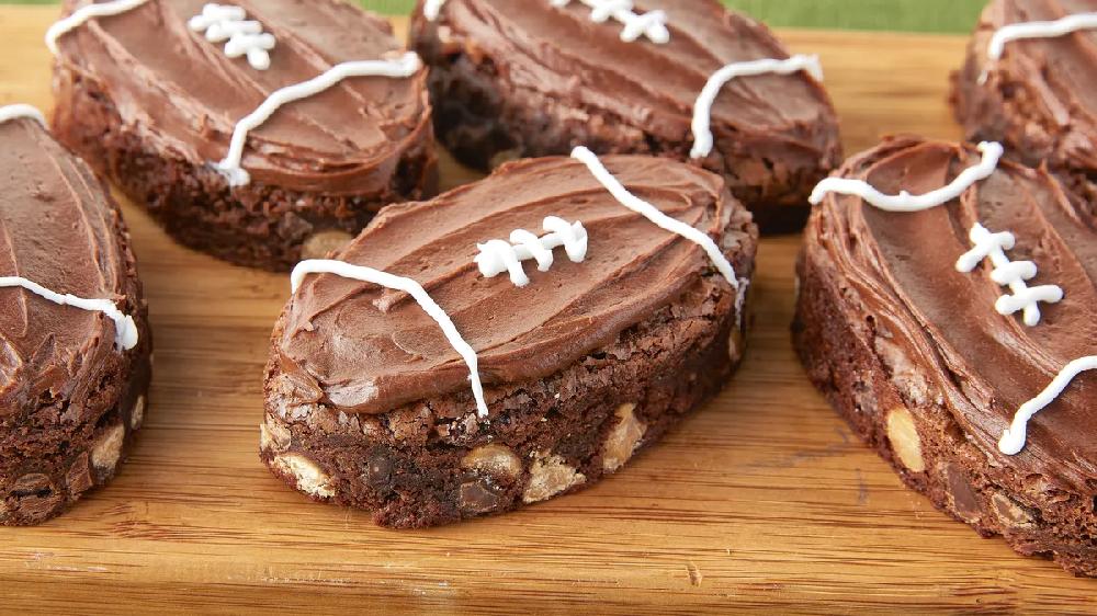 betty crocker Peanut Butter Football Brownies