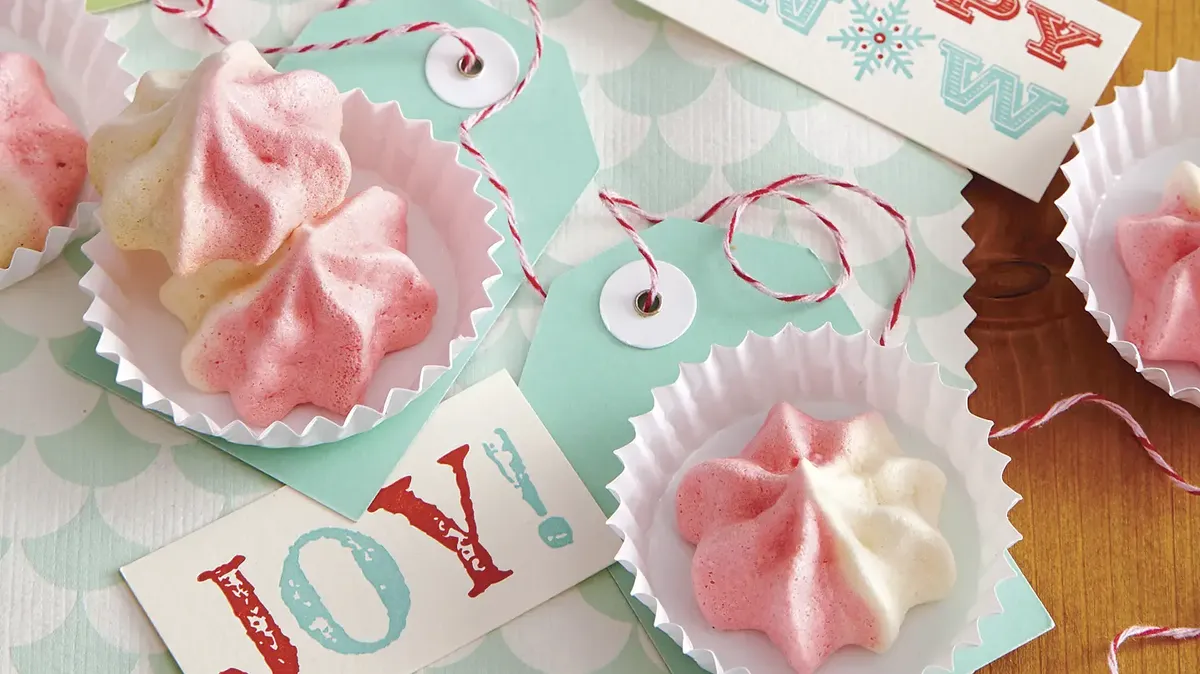 betty crocker Peppermint Meringues