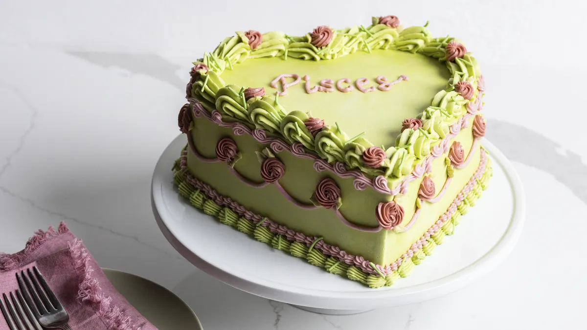 betty crocker Pisces Pistachio Cake