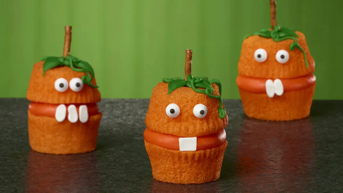 betty crocker Pumpkin Patch Cupcakes