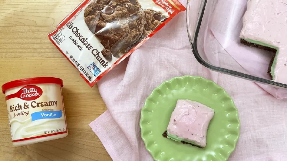 betty crocker Raspberry Grasshopper Bars