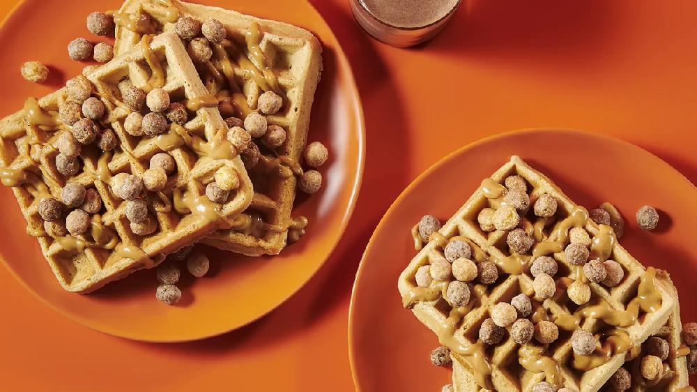betty crocker REESE’S PUFFS Peanut Butter Waffles