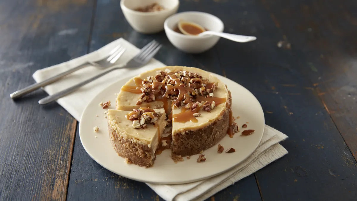 betty crocker Salted Caramel-Pecan Mini Cheesecake