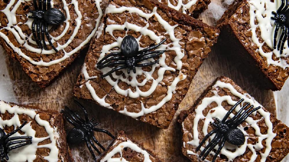 betty crocker Spooky Spiderweb Brownies