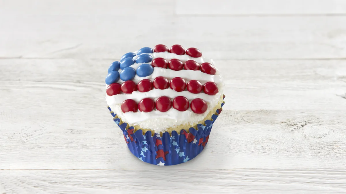 betty crocker Star-Spangled Cupcakes