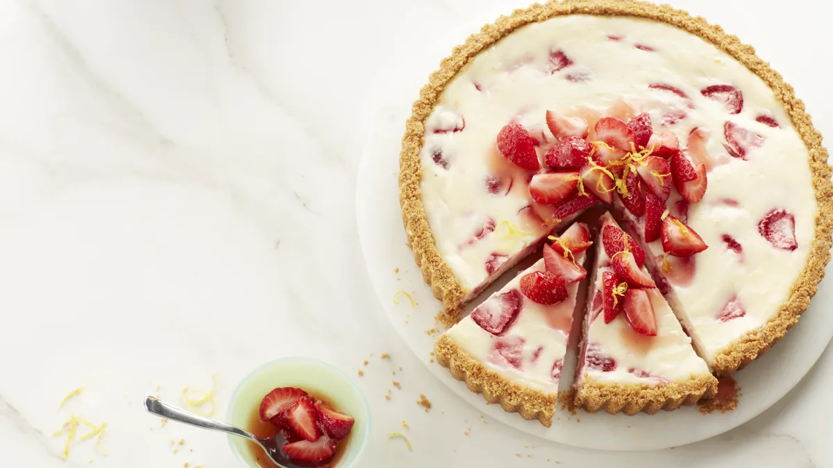 betty crocker Strawberry-Lemon Cheesecake Tart