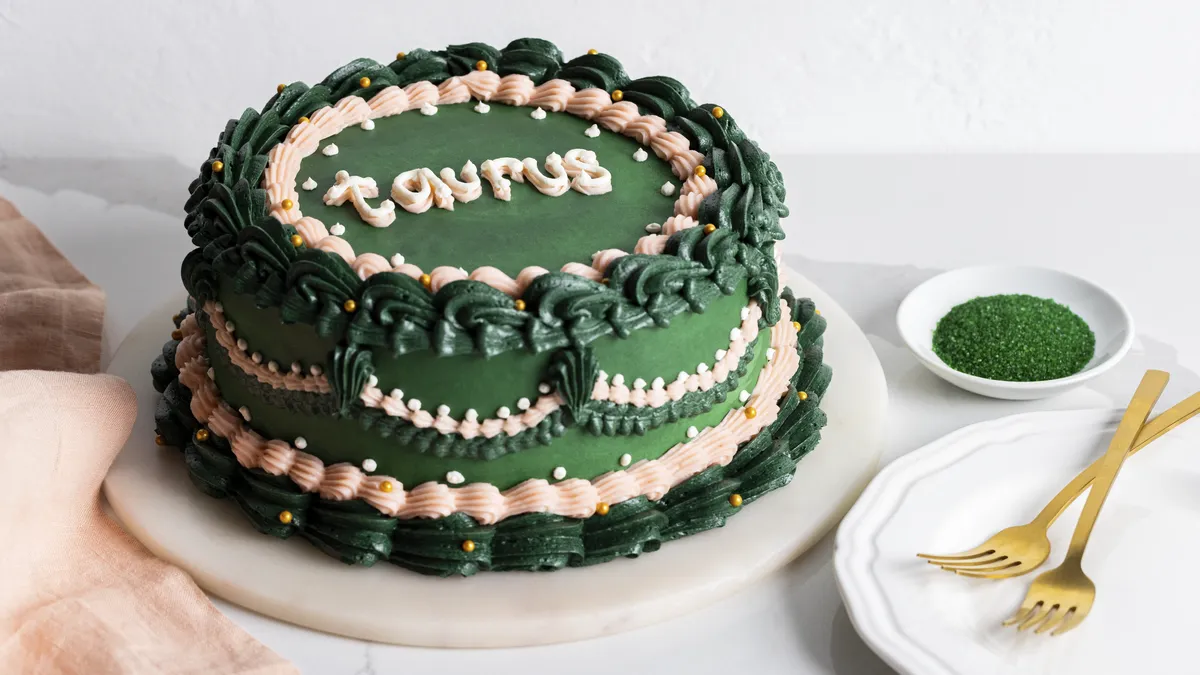 betty crocker Taurus Chocolate Caramel Cake