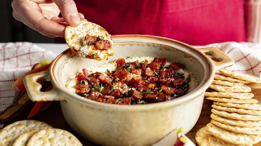 betty crocker Whipped Goat Cheese & Fig Dip