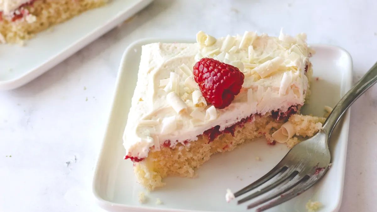 betty crocker White Chocolate Raspberry Poke Cake
