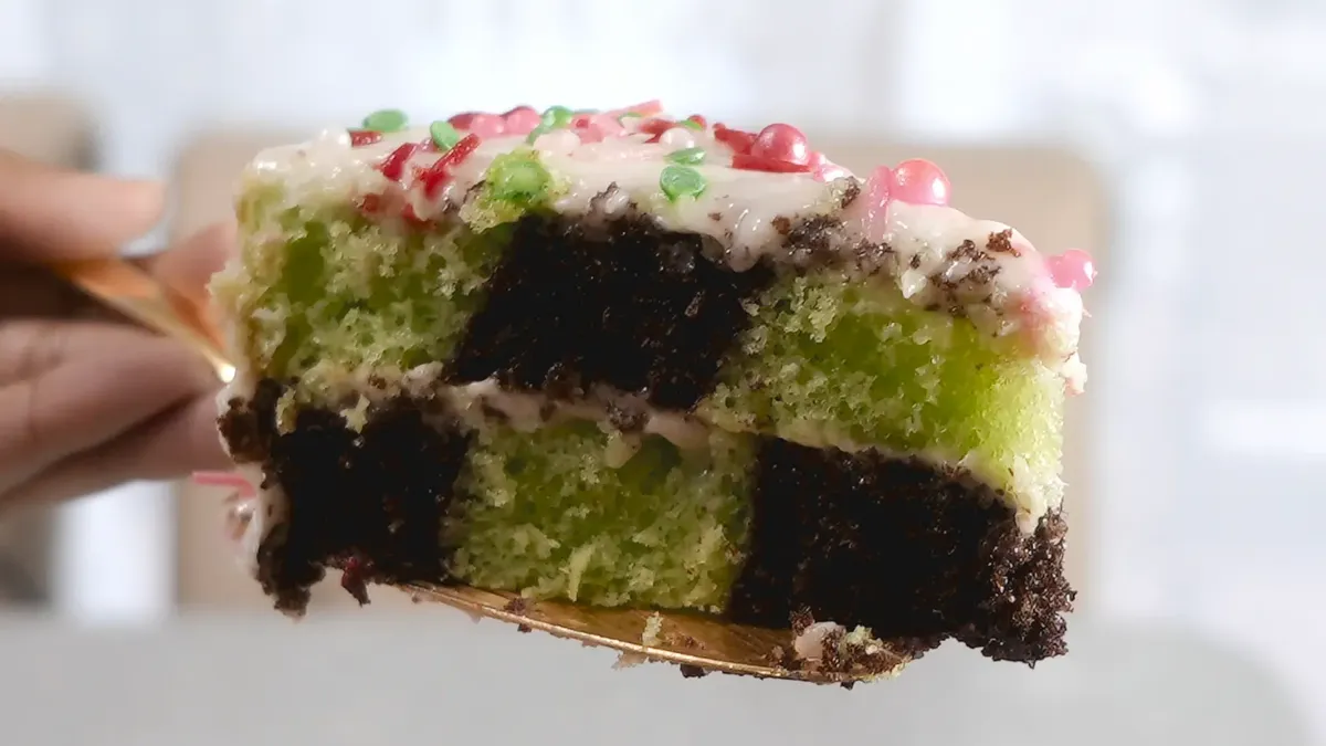 betty crocker Wickedly Delicious Checkerboard Cake