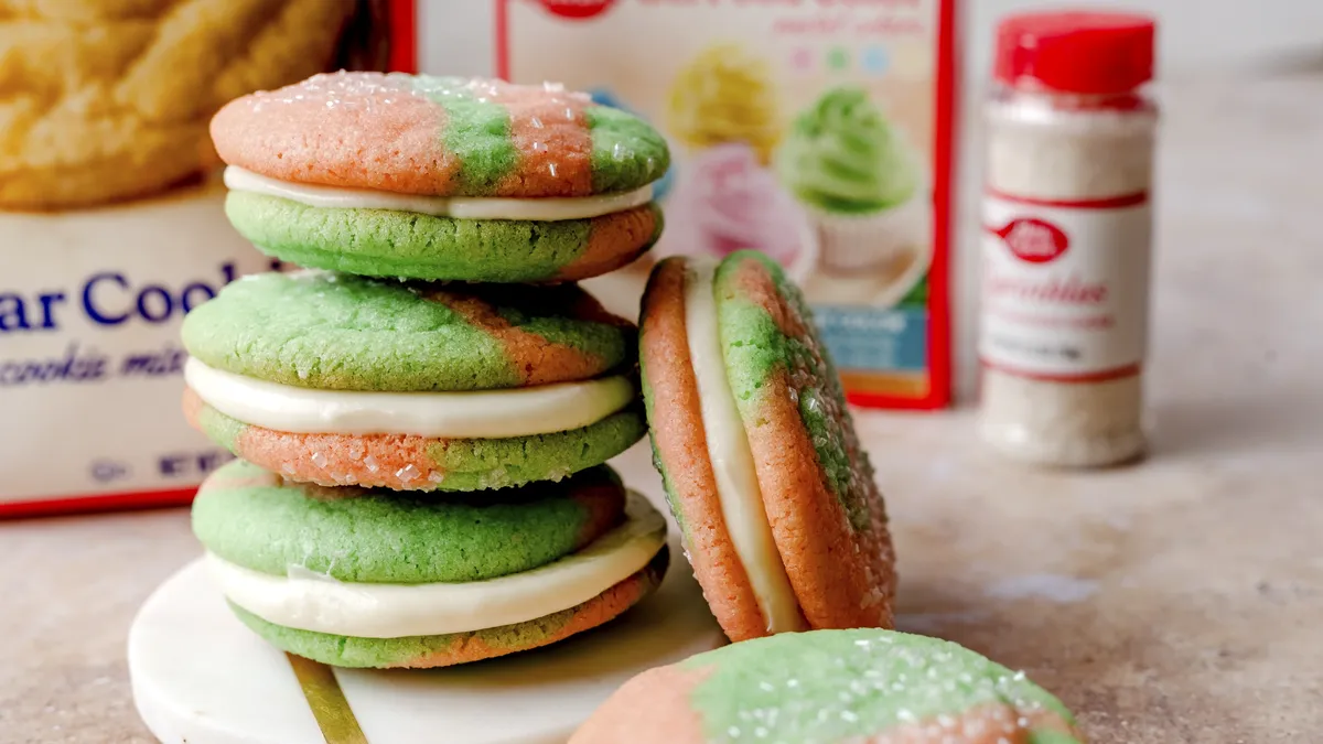 betty crocker Wickedly Good Sandwich Sugar Cookies