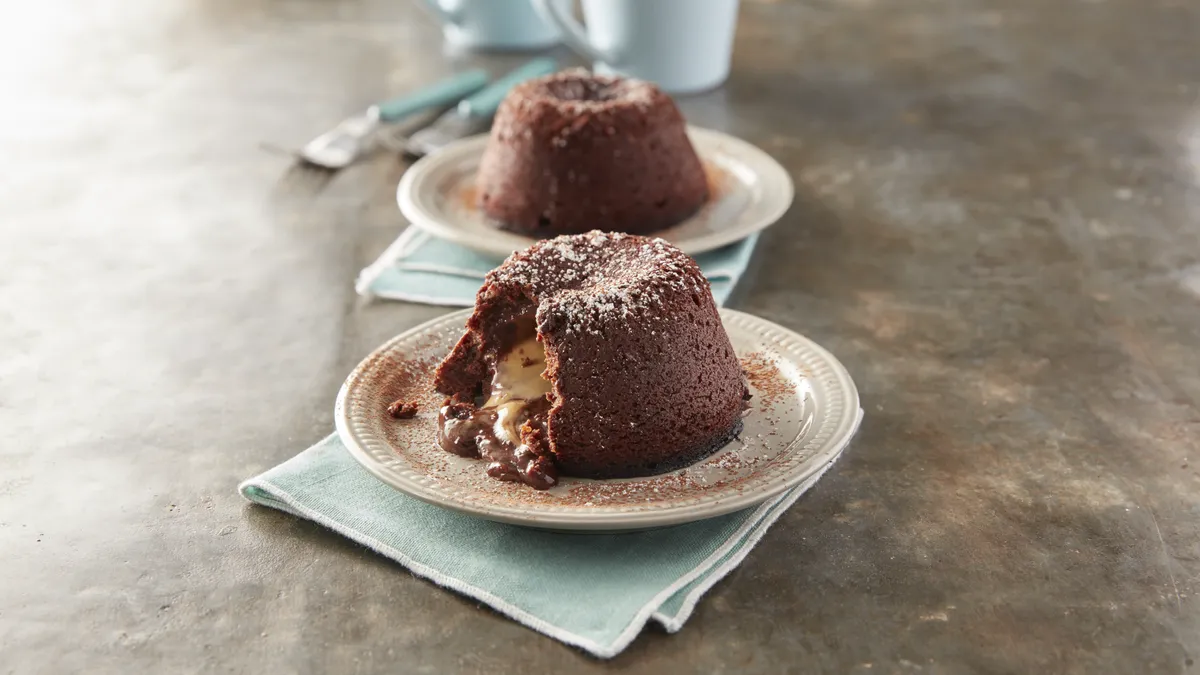 betty crocker Chocolate Peanut Butter Lava Cakes (Cooking for 2)