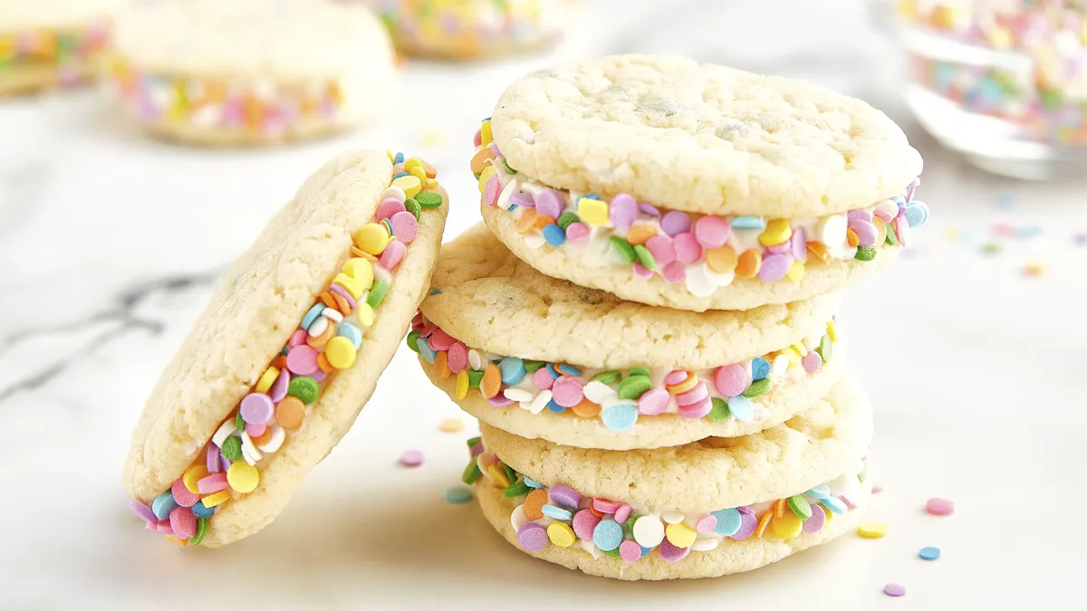betty crocker Dunkaroos™ Rainbow and Marshmallow Sandwich Cookies