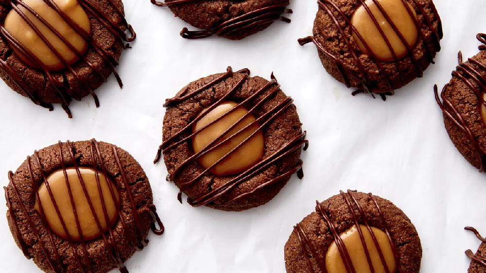 betty crocker Gluten-Free Chocolate Caramel Thumbprint Cookies