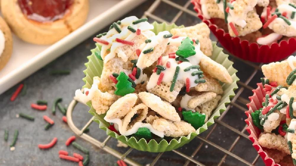 betty crocker Gluten-Free Christmas Sugar Cookie Chex™ Party Mix