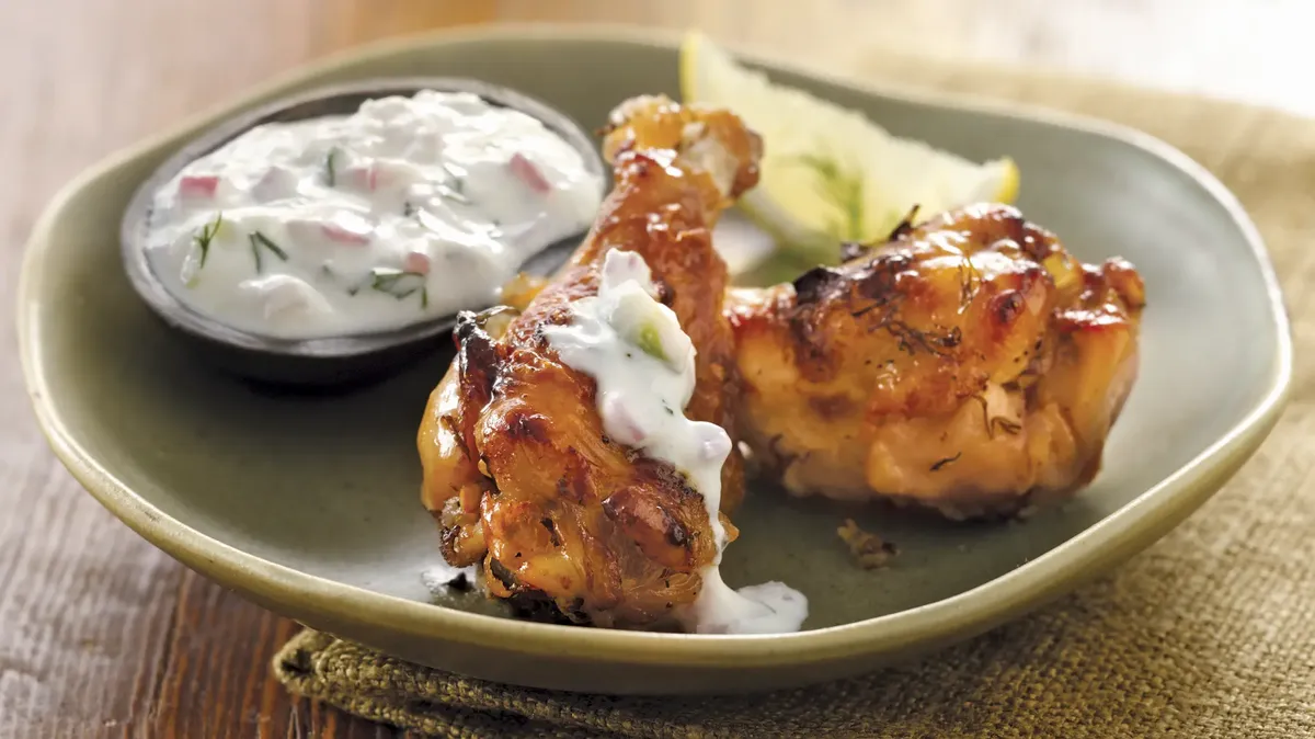 betty crocker Greek Chicken Wings with Tzatziki Sauce