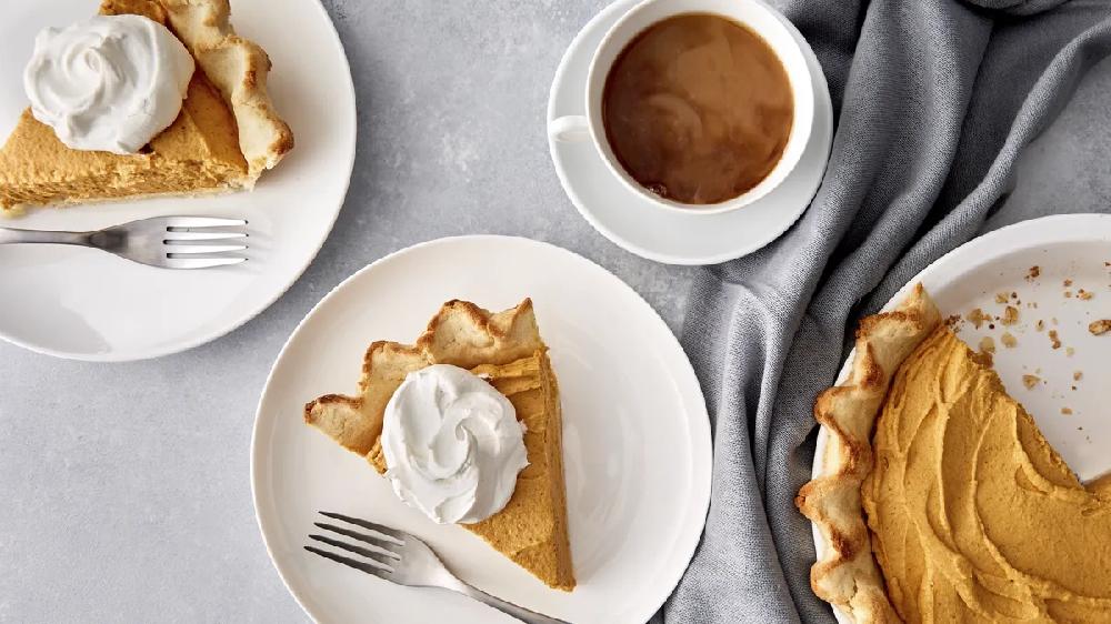 betty crocker Keto-Friendly* Pumpkin-Cream Cheese Pie