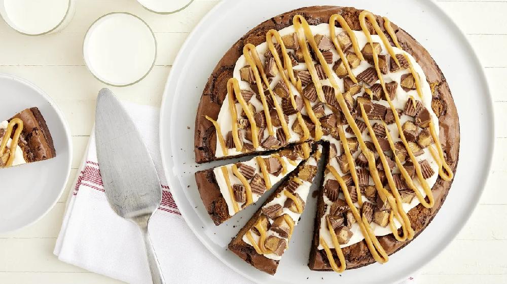 betty crocker Peanut Butter Brookie Deep-Dish Dessert Pizza