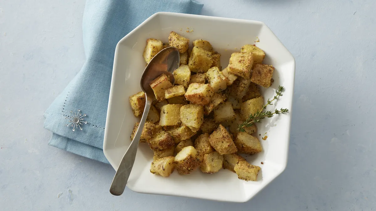 betty crocker Polenta-Crusted Thyme-Roasted Potatoes