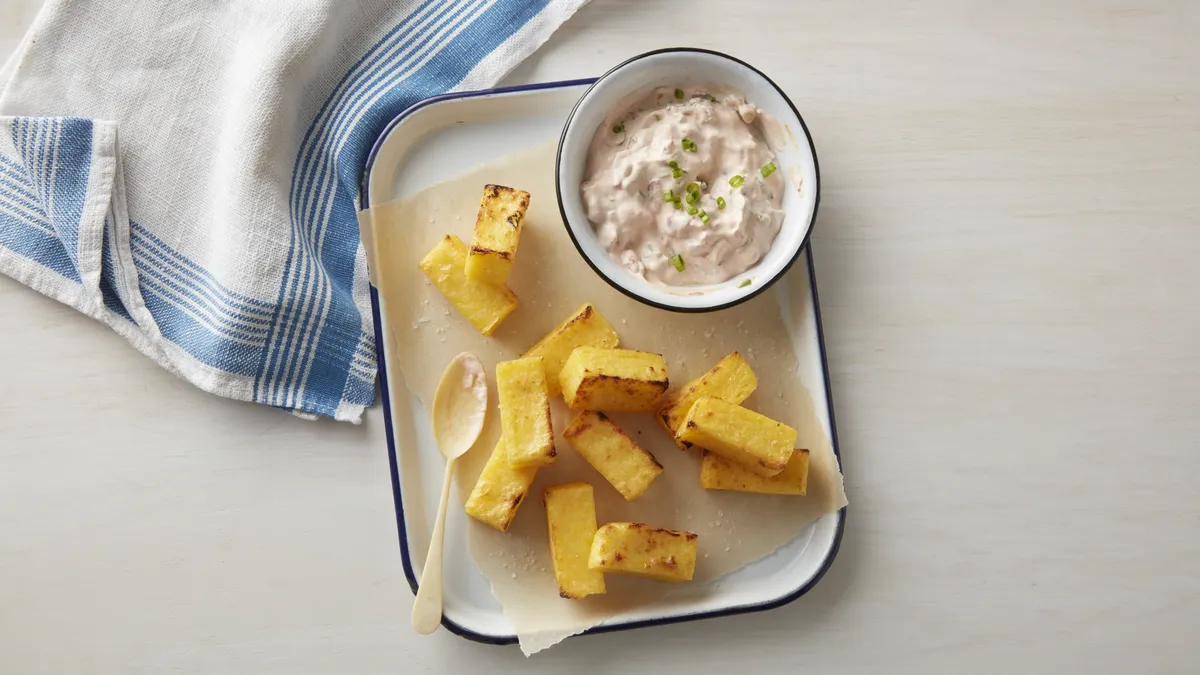 betty crocker Polenta Nuggets with Sriracha Dipping Sauce