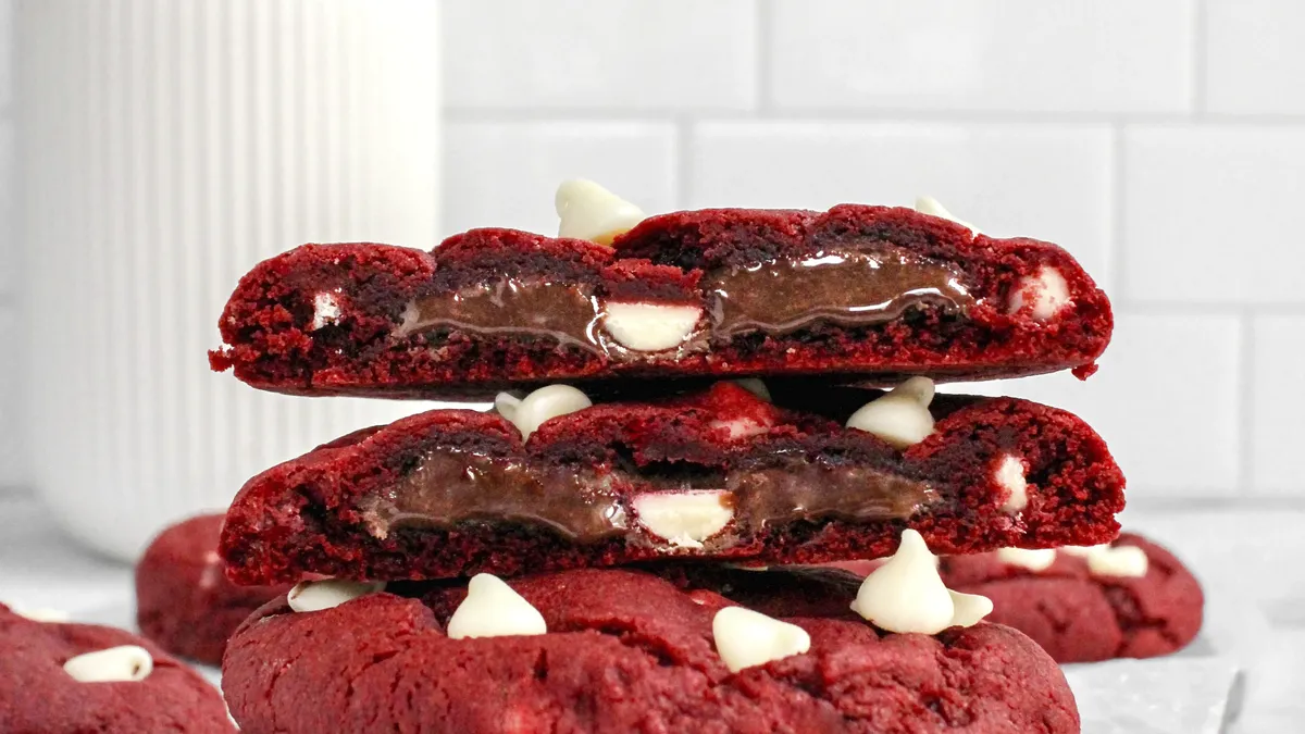 betty crocker Red Velvet Cookies Stuffed with Chocolate Hazelnut Spread