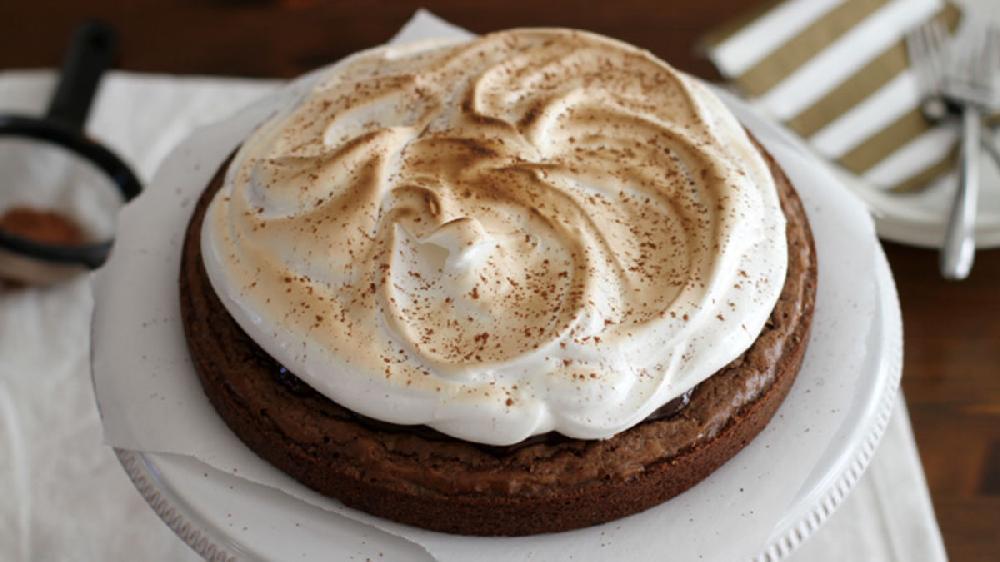 betty crocker Toasted Marshmallow-Hot Cocoa Brownie Cake