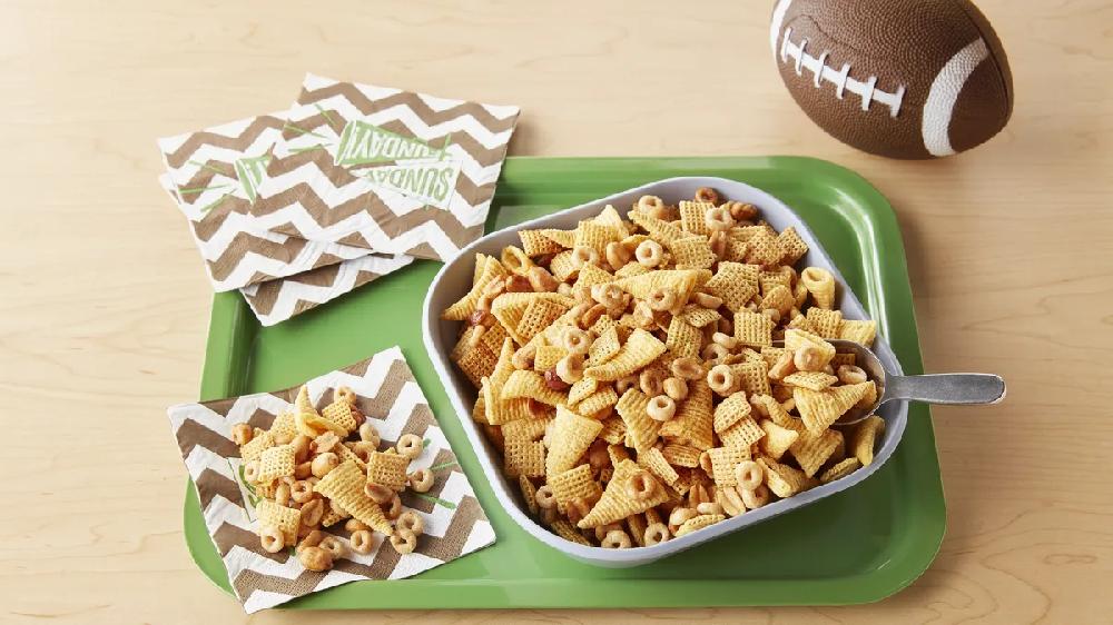 betty crocker Touchdown Honey-Roasted Chex™ Party Mix