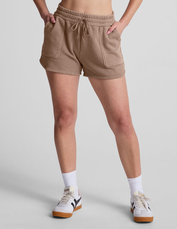 Beyond Yoga Cali Short