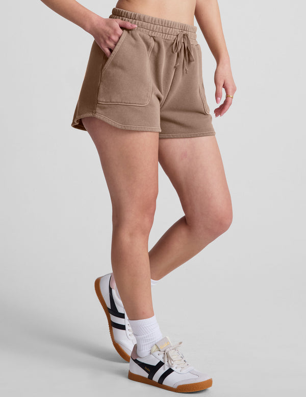 Beyond Yoga Cali Short