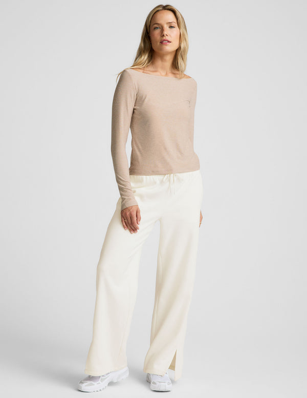 Beyond Yoga Featherweight Shoulder It Pullover