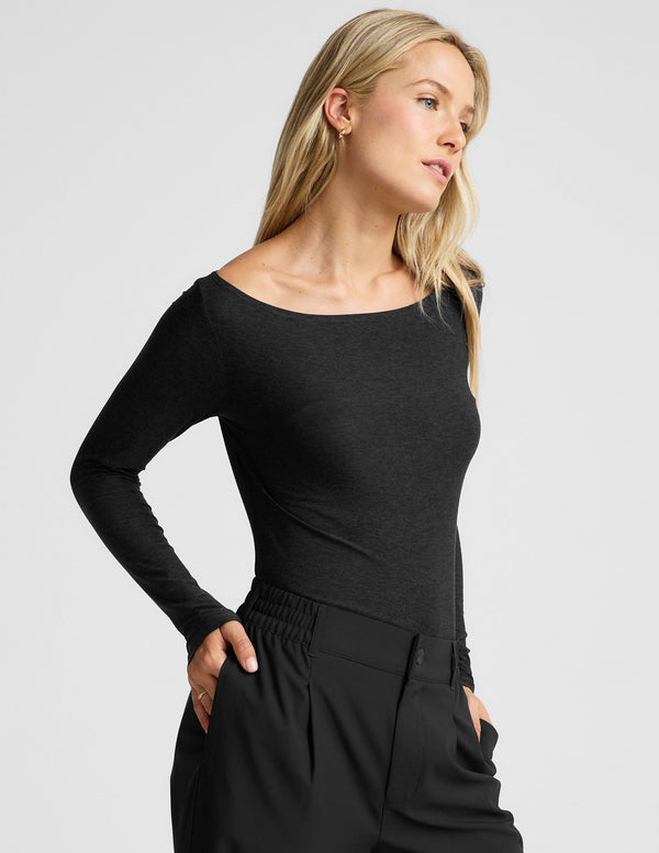 Beyond Yoga Featherweight Shoulder It Pullover