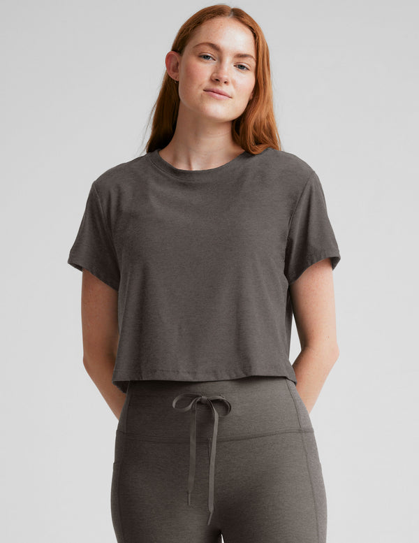 beyond yoga Featherweight Supreme Cropped Tee