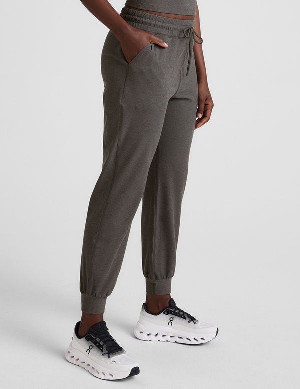 Beyond Yoga Spacedye Commuter Midi Jogger
