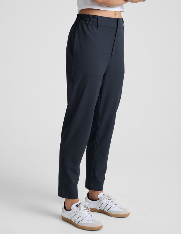 Beyond Yoga Status Tapered Pant