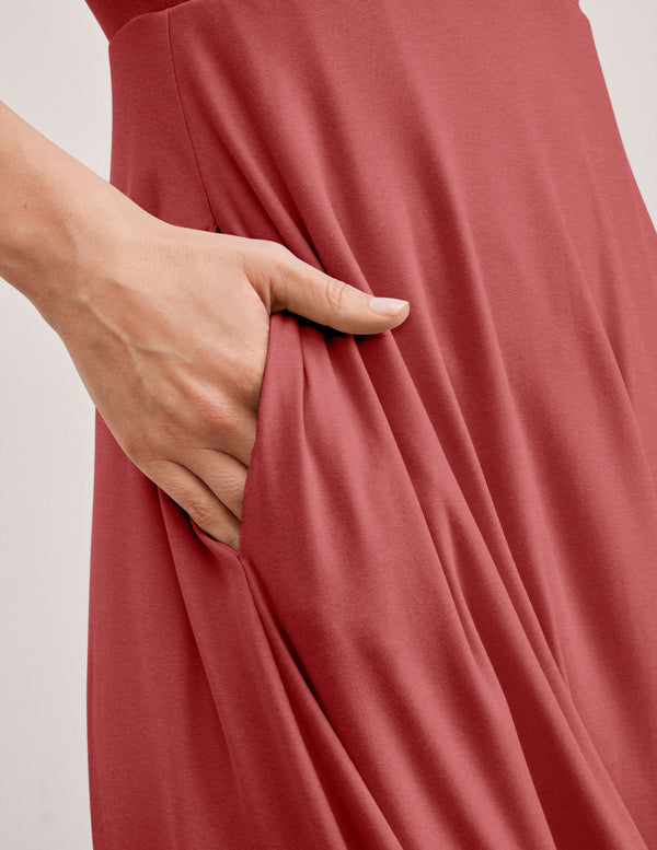 Beyond Yoga Featherweight At The Ready Square Neck Dress