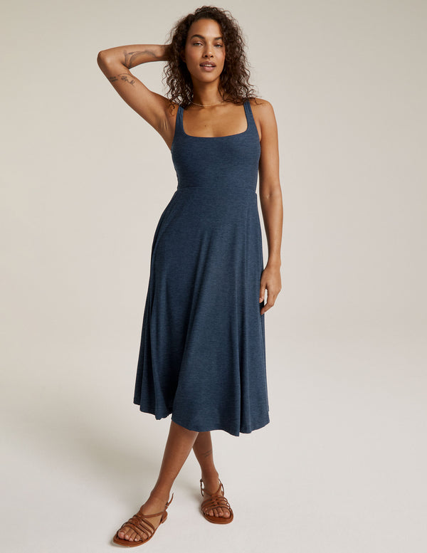 beyond yoga Featherweight At The Ready Square Neck Dress