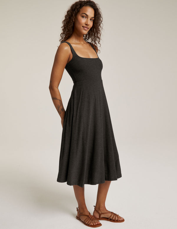 Beyond Yoga Featherweight At The Ready Square Neck Dress