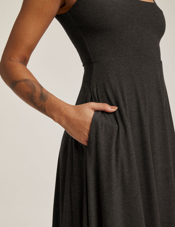 Beyond Yoga Featherweight At The Ready Square Neck Dress