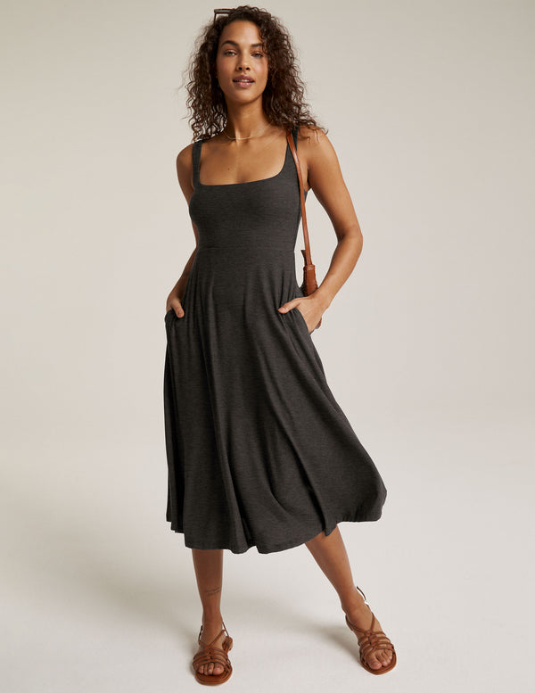 beyond yoga Featherweight At The Ready Square Neck Dress