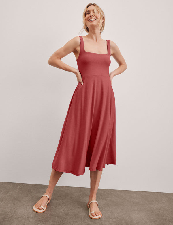 beyond yoga Featherweight At The Ready Square Neck Dress