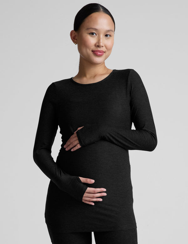 beyond yoga Featherweight Count On Me Maternity Crew Pullover