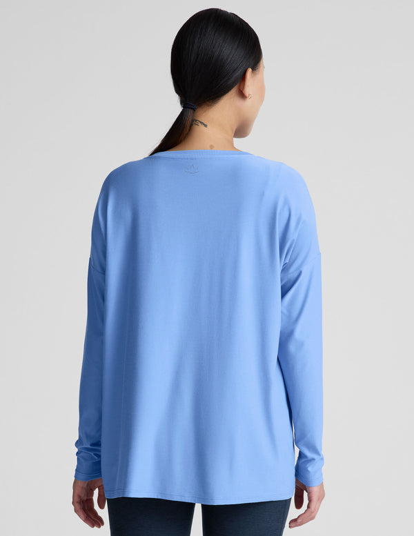 Beyond Yoga Featherweight Feels Like Home Long Sleeve Maternity Top