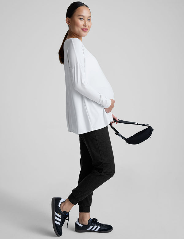 Beyond Yoga Featherweight Feels Like Home Long Sleeve Maternity Top